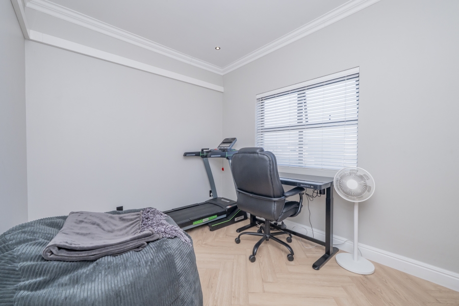 3 Bedroom Property for Sale in Sandown Western Cape